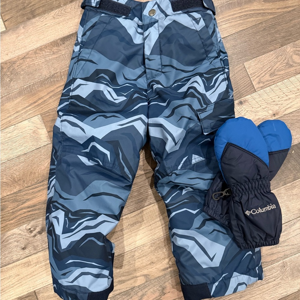 Columbia Kids Navy and Gray Patterned Pants